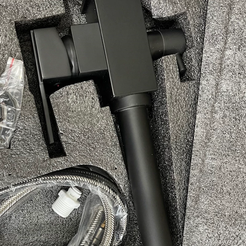 شیر ظرفشویی تصفیه دار مشکی (پس کرایه)